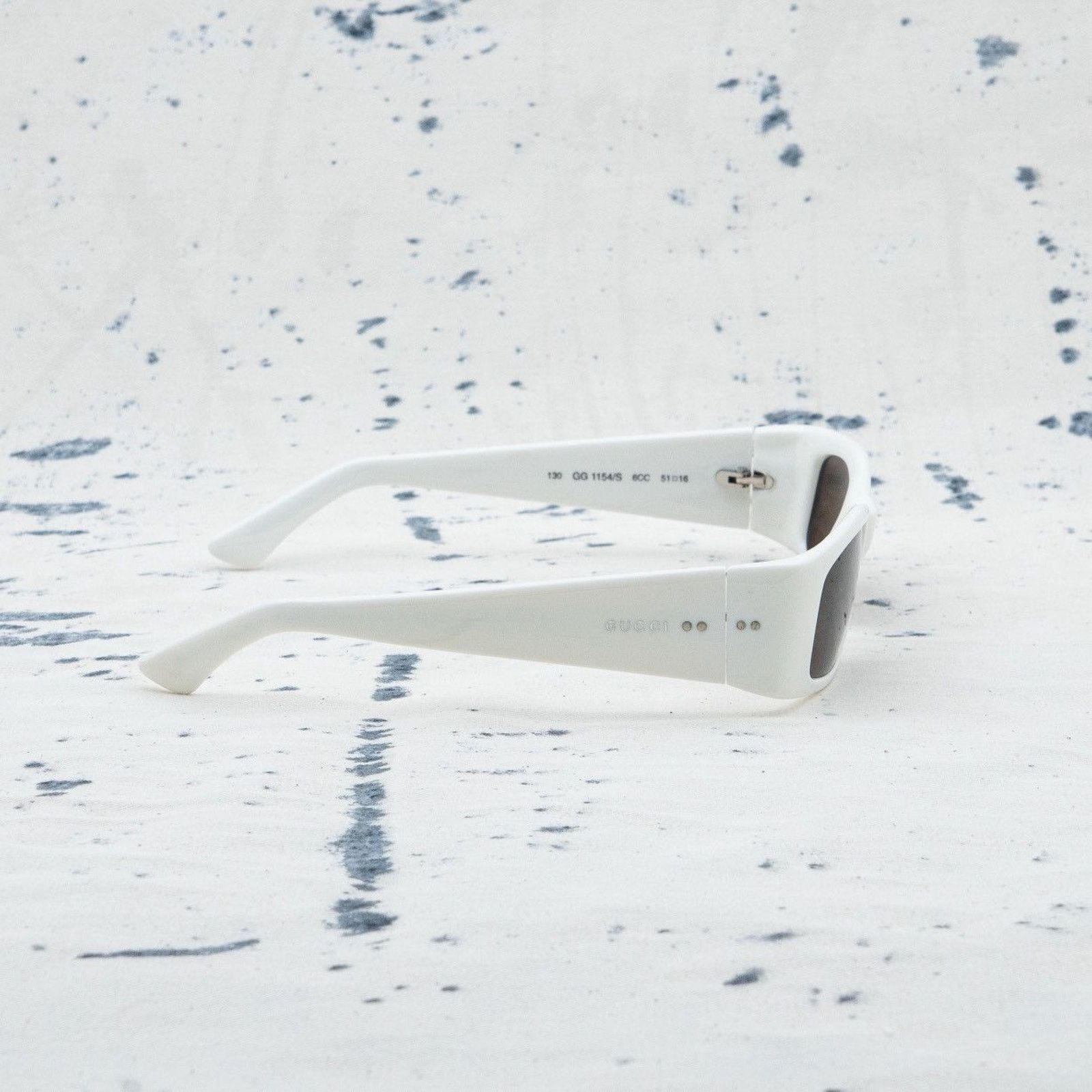 Gucci × Vintage Iconic gucci white old logo rectangular vintage sunglasses Size ONE SIZE - 3 Thumbnail