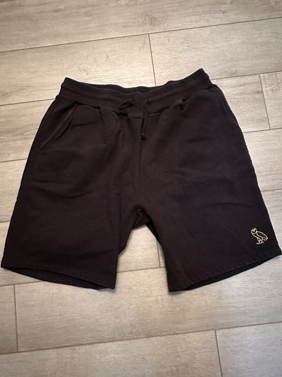 Octobers Very Own Cargo outlet Sweat Shorts size M NWOT