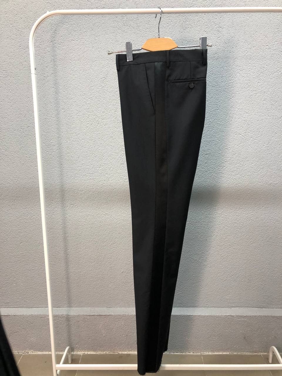 Burberry Burberry drees wool pants size 48 / Medium Madein Italy Size US 32 / EU 48 - 2 Thumbnail