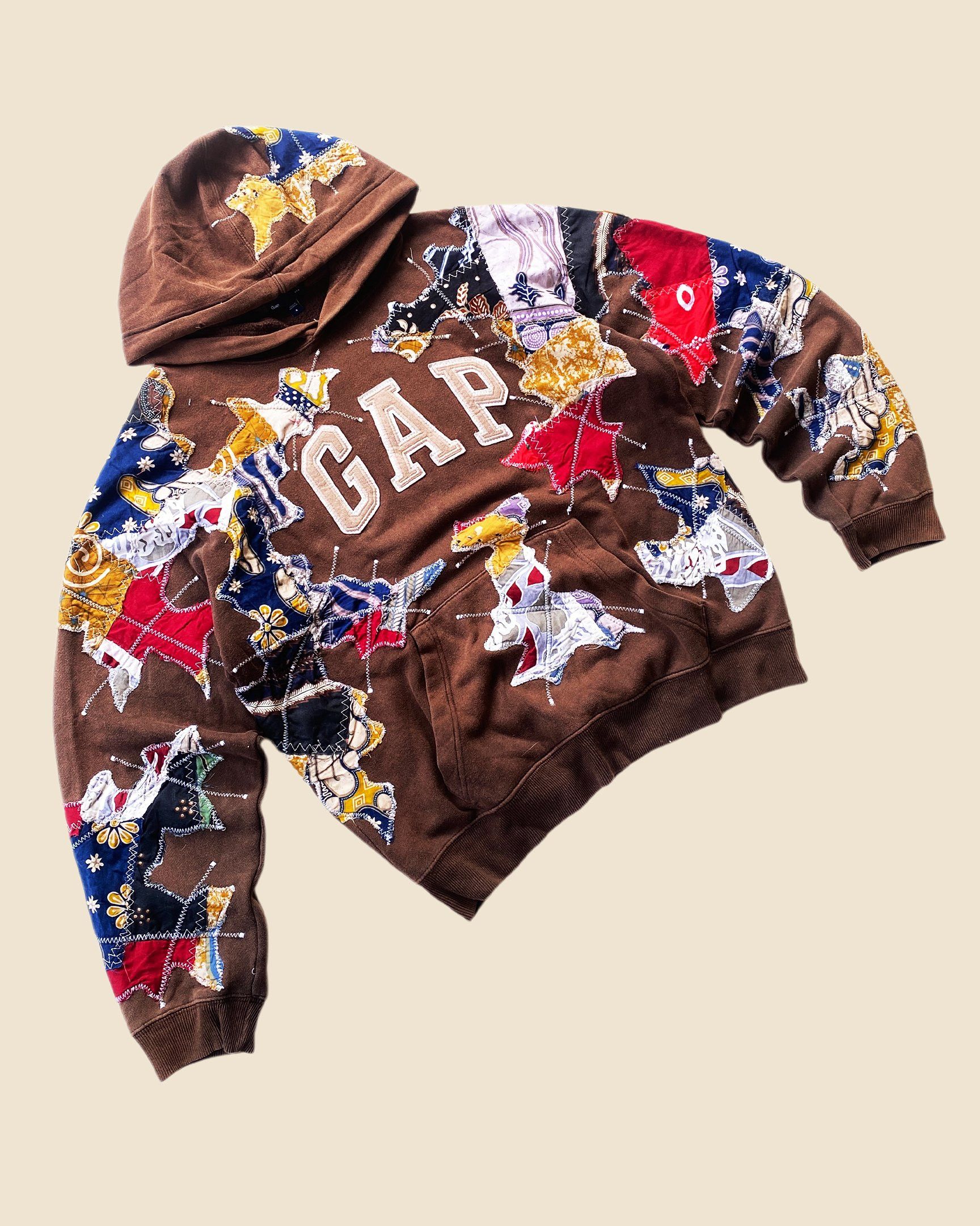 Gap × Handmade 1 OF 1 REWORKED GAP BATIK PATCHWORKS HOODIE SIZE S FIT M Size US S / EU 44-46 / 1 - 4 Thumbnail
