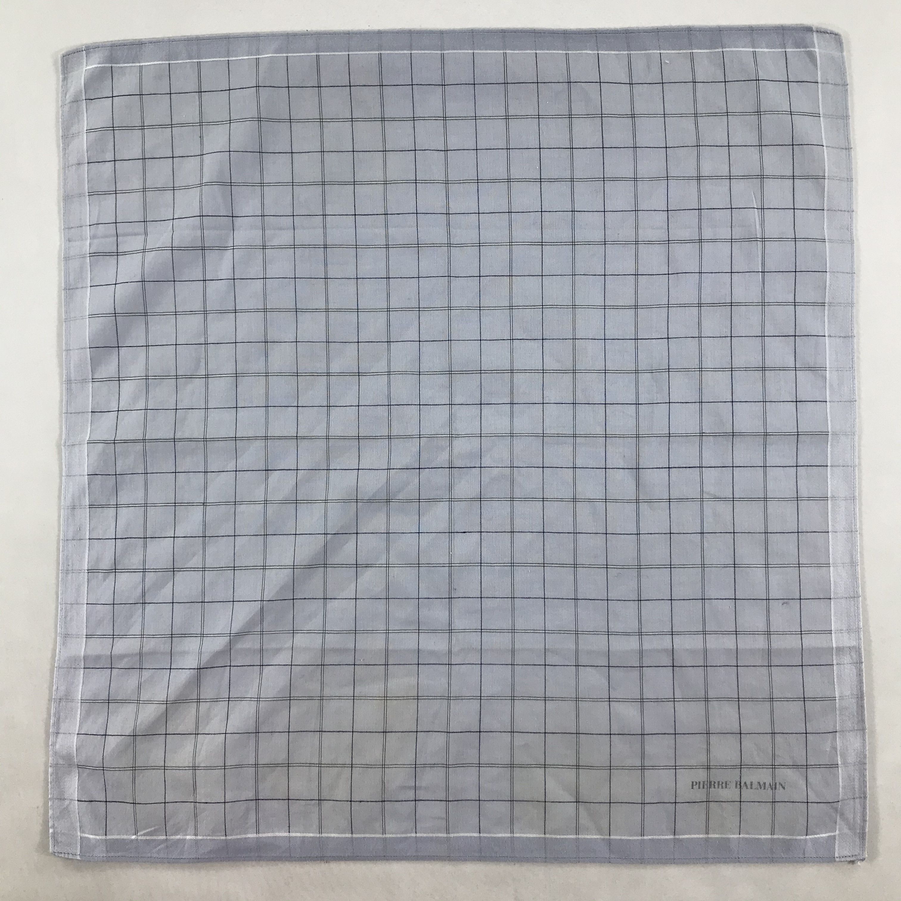 Pierre Balmain × Vintage Pierre Balmain Bandana / Handkerchief / Neckerchief - S1894 Size ONE SIZE - 1 Thumbnail