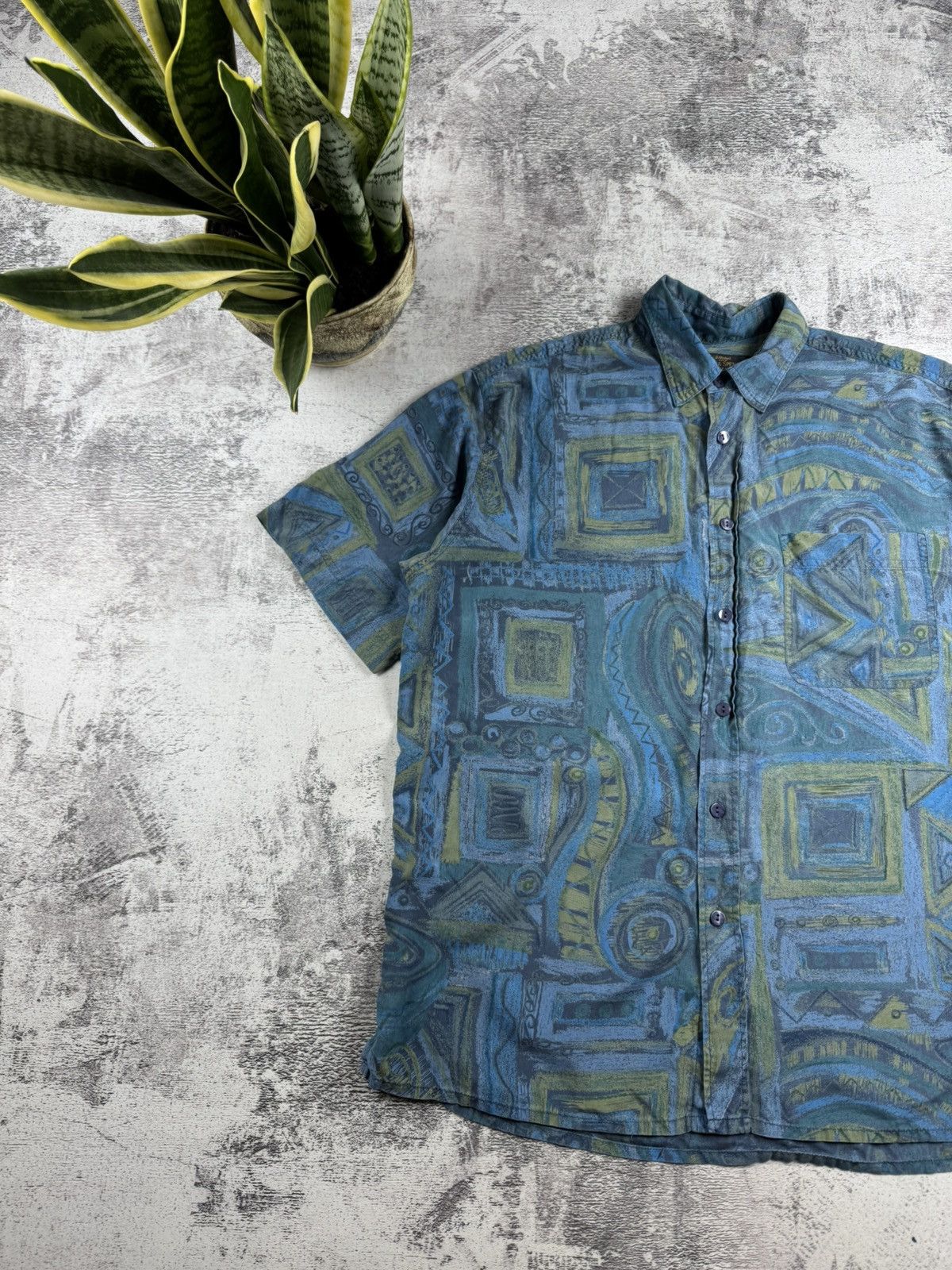 Vintage Mark Spencer St. Michael Men’s Large Abstract Hawaii Silk Button Shirt T Shirt Size US L / EU 52-54 / 3 - 2 Thumbnail