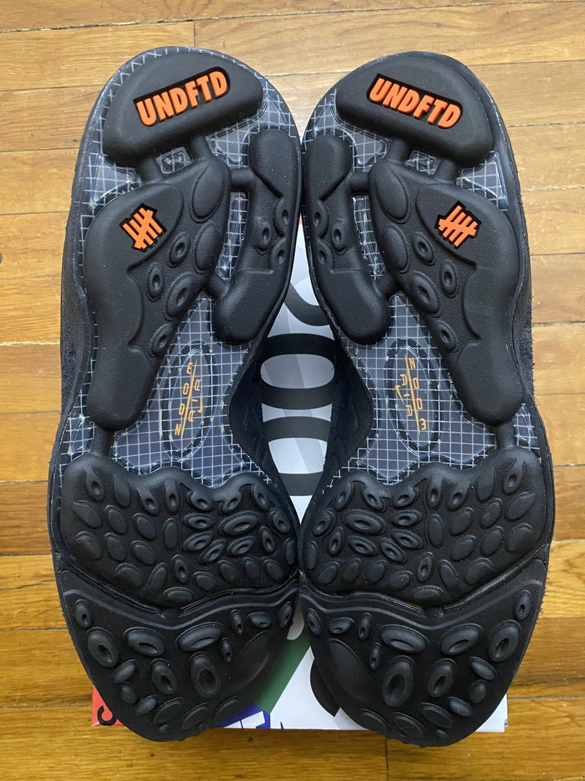 Nike × Undefeated Size 12 - Undefeated x Nike Air Zoom SPIRIDON Khaki Black Size US 12 / EU 45 - 8 Thumbnail