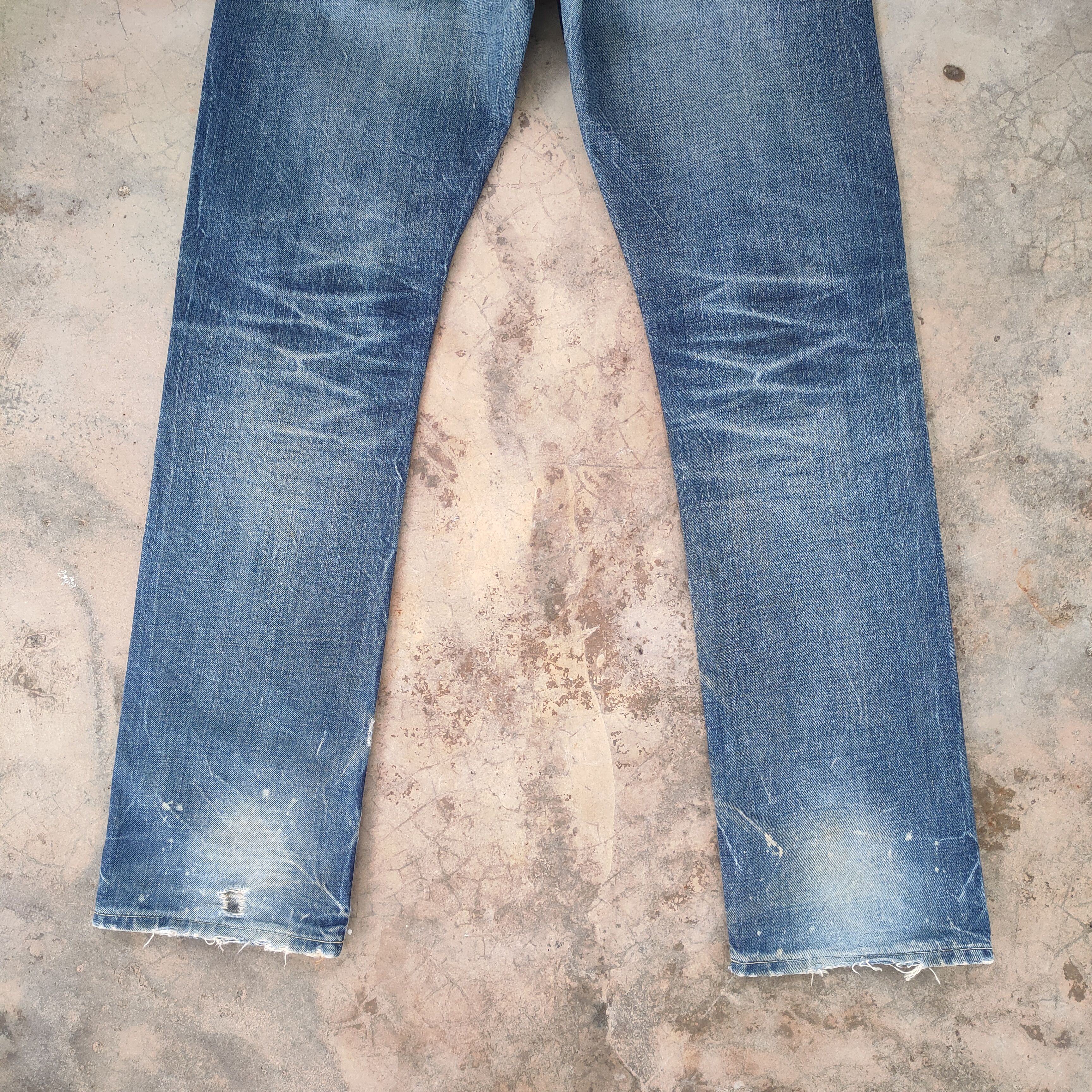 Abercrombie & Fitch VINTAGE ABERCROMBIE SELVEDGE DISTRESSED FADED JEANS PANTS Size US 33 - 12 Thumbnail