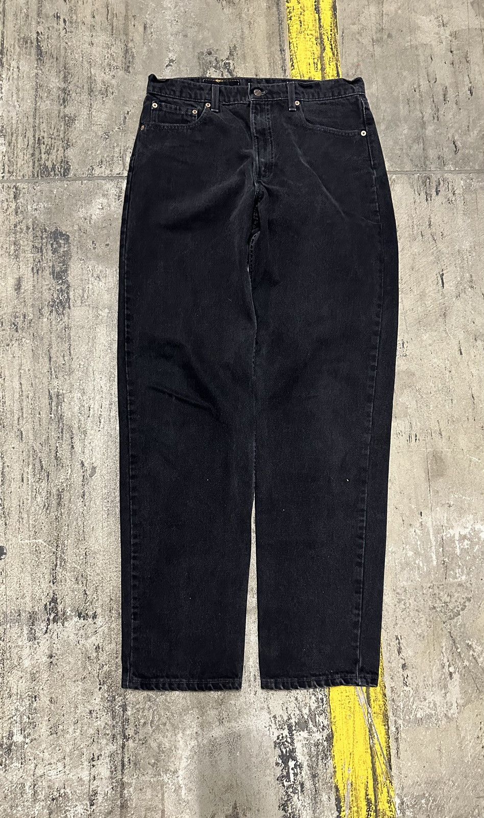 Levi's × Vintage Vintage Levi’s 550 jeans Size US 34 / EU 50 - 7 Thumbnail
