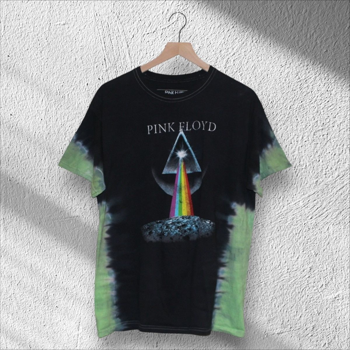 Pink Floyd Pink Floyd Dark Side of the Moon Tie-Dye Shirt Large Size US L / EU 52-54 / 3 - 1 Thumbnail