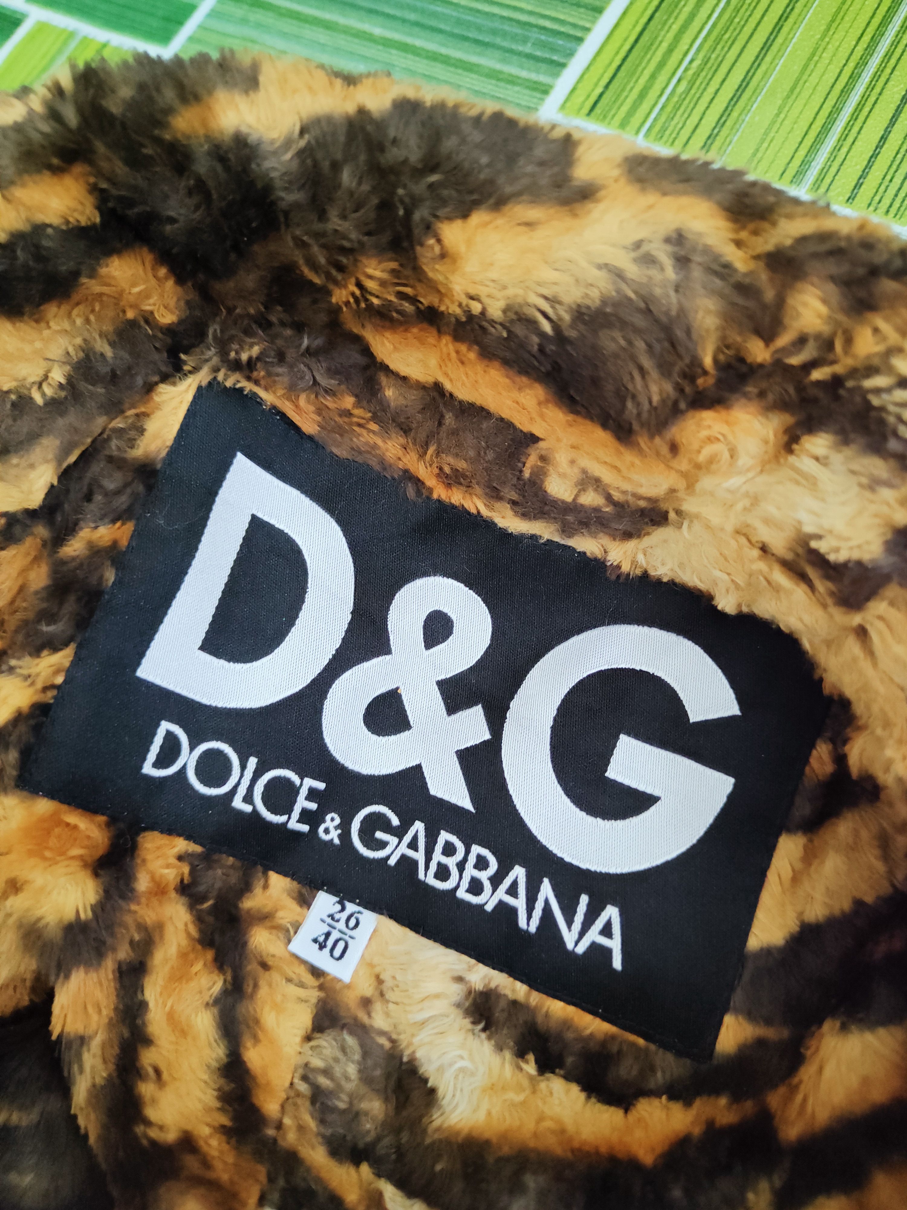 Dolce & Gabbana × Vintage Dolce & Gabbana Brown Fur Peacoat Size L / US 10 / IT 46 - 18 Thumbnail