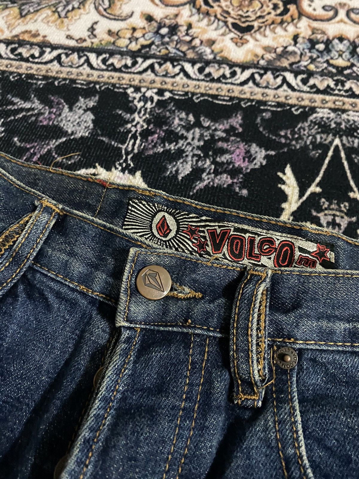 Volcom Vintage baggy volcom stone streetwear outfitt Size US 31 - 6 Thumbnail