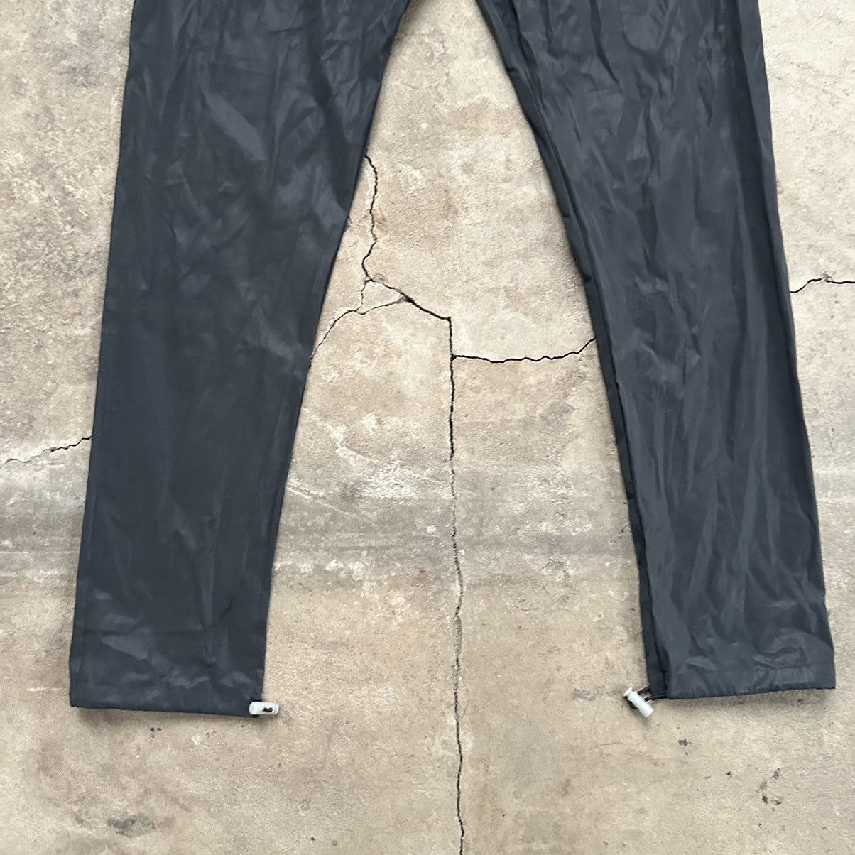 Essentials Fear Of God Essentials Reflective Track Pants M Grey Size US 32 / EU 48 - 3 Thumbnail
