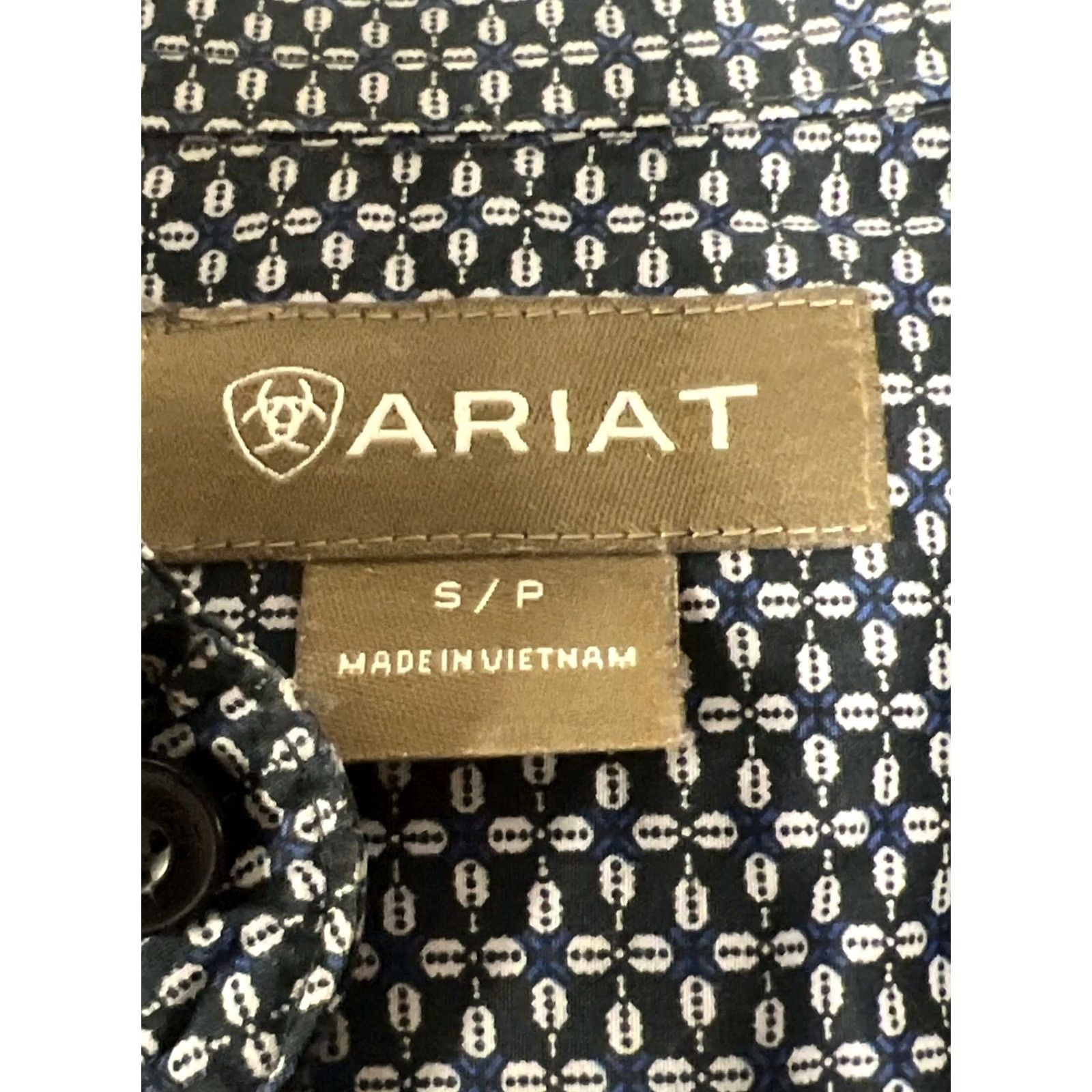 Ariat Ariat Women’s Small Navy Geometric Print Western Button Front Shirt Long Sleeve Size S / US 4 / IT 40 - 2 Thumbnail