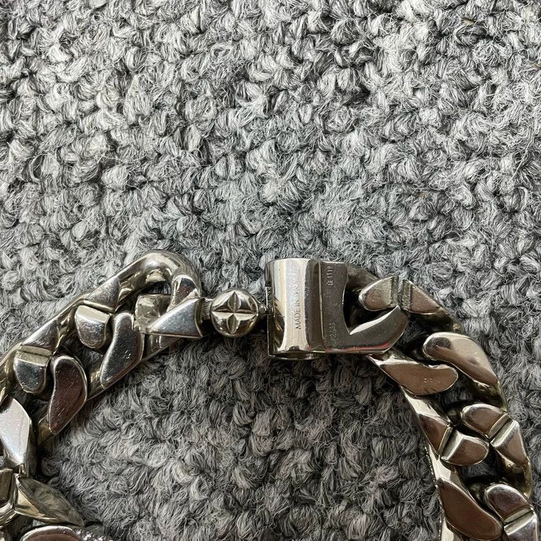 Louis Vuitton Louis Vuitton Soapy Thick Chain Pattern Cuba Bracelet Size ONE SIZE - 6 Thumbnail