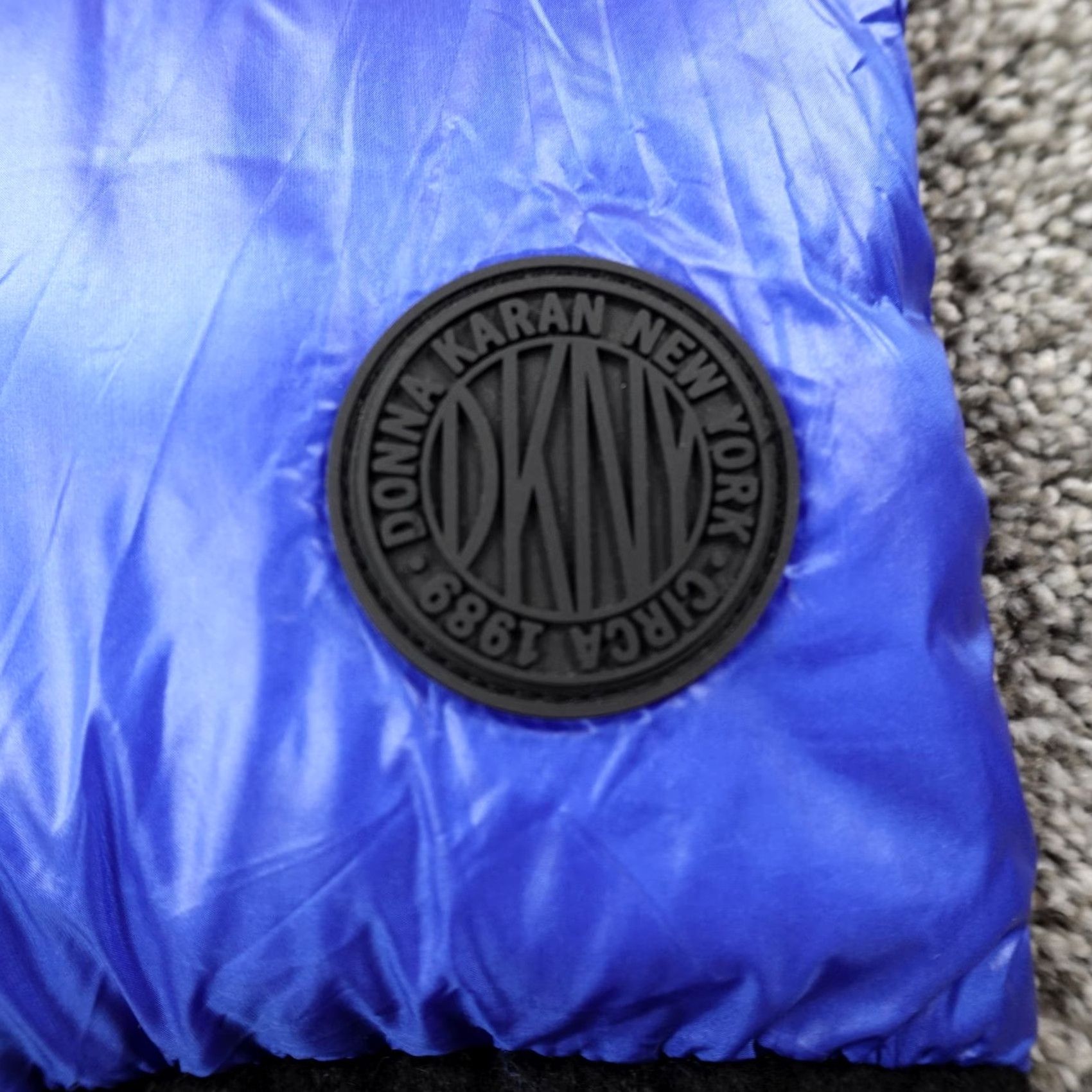 DKNY DKNY Scarf Womens One Size Blue Puffer Quilted Winter Neck Warmer Logo Knit Solid Size ONE SIZE - 4 Thumbnail