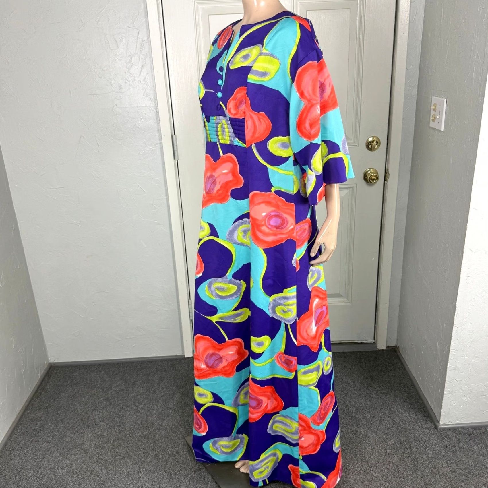 Etro VINTAGE 70s Tori Richard Dress Hawaiian Polyester Maxi Purple Bohemian Casual Men's? No, Womens? 58" length (Bust 38, Waist 34, Hips 50) Size ONE SIZE - 3 Thumbnail