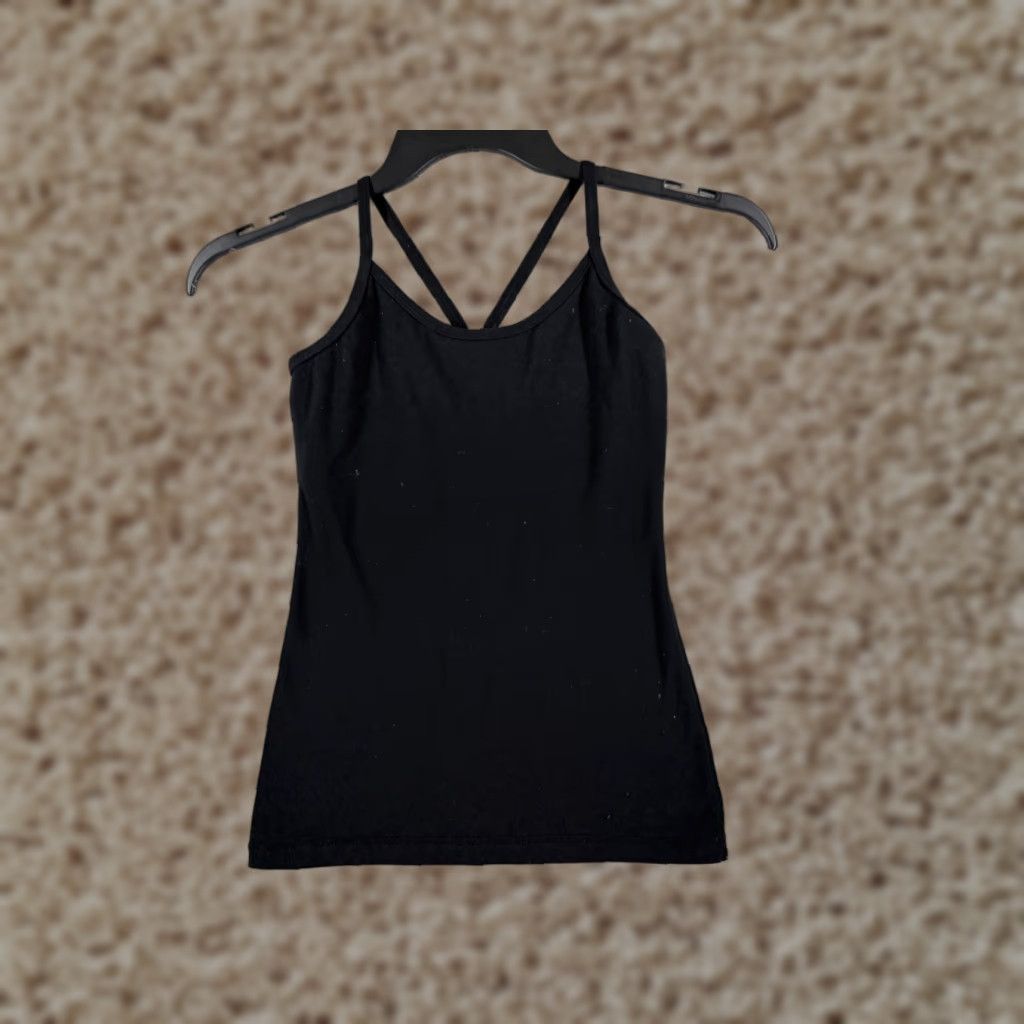 Lululemon Lululemon Shirt Women Tank Black Round Neck Racerback Strap Gym Yoga Workout READ Size XS / US 0-2 / IT 36-38 - 1 Thumbnail