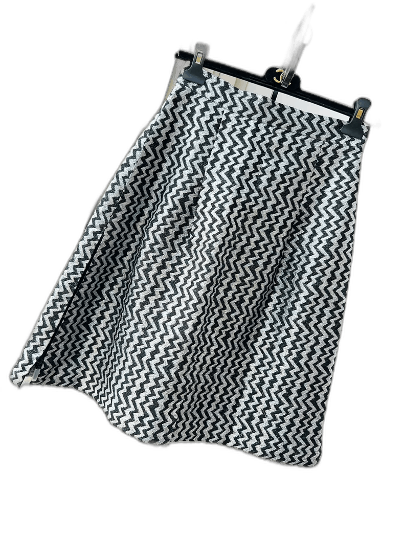 Chanel Chanel Silver Black Wave Pattern Skirt Size 35" - 1 Thumbnail