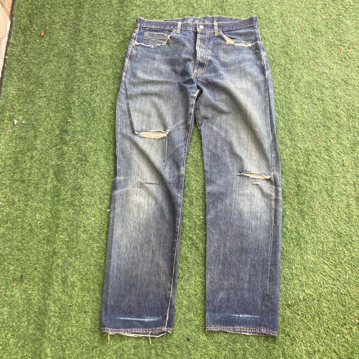 Studio D'Artisan VINTAGE STUDIO D’ ARTISAN BUCKLE BACK SELVEDGE DISTRESSED Size US 34 / EU 50 - 1 Thumbnail