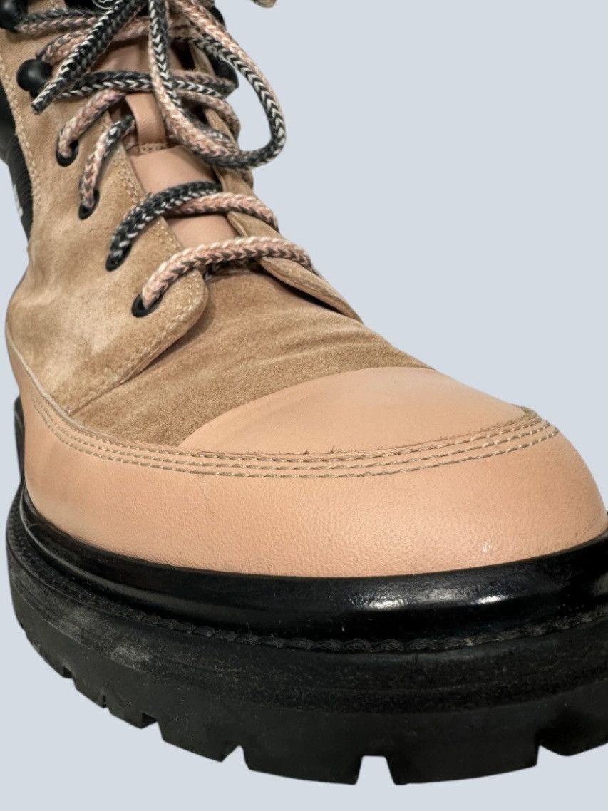 Chanel Chanel lace-up ankle boots in leather and suede logo, 41.5С. Size US 11.5 / IT 41.5 - 6 Thumbnail