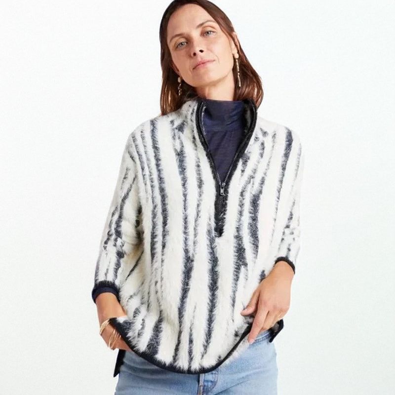Anthropologie Anthropologie Fuzzy Zebra Print Sweater - Size Medium Size M / US 6-8 / IT 42-44 - 1 Thumbnail