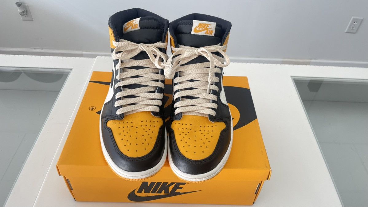 Jordan Brand Jordan 1 Retro High “TAXI” Size US 9 / EU 42 - 6 Thumbnail