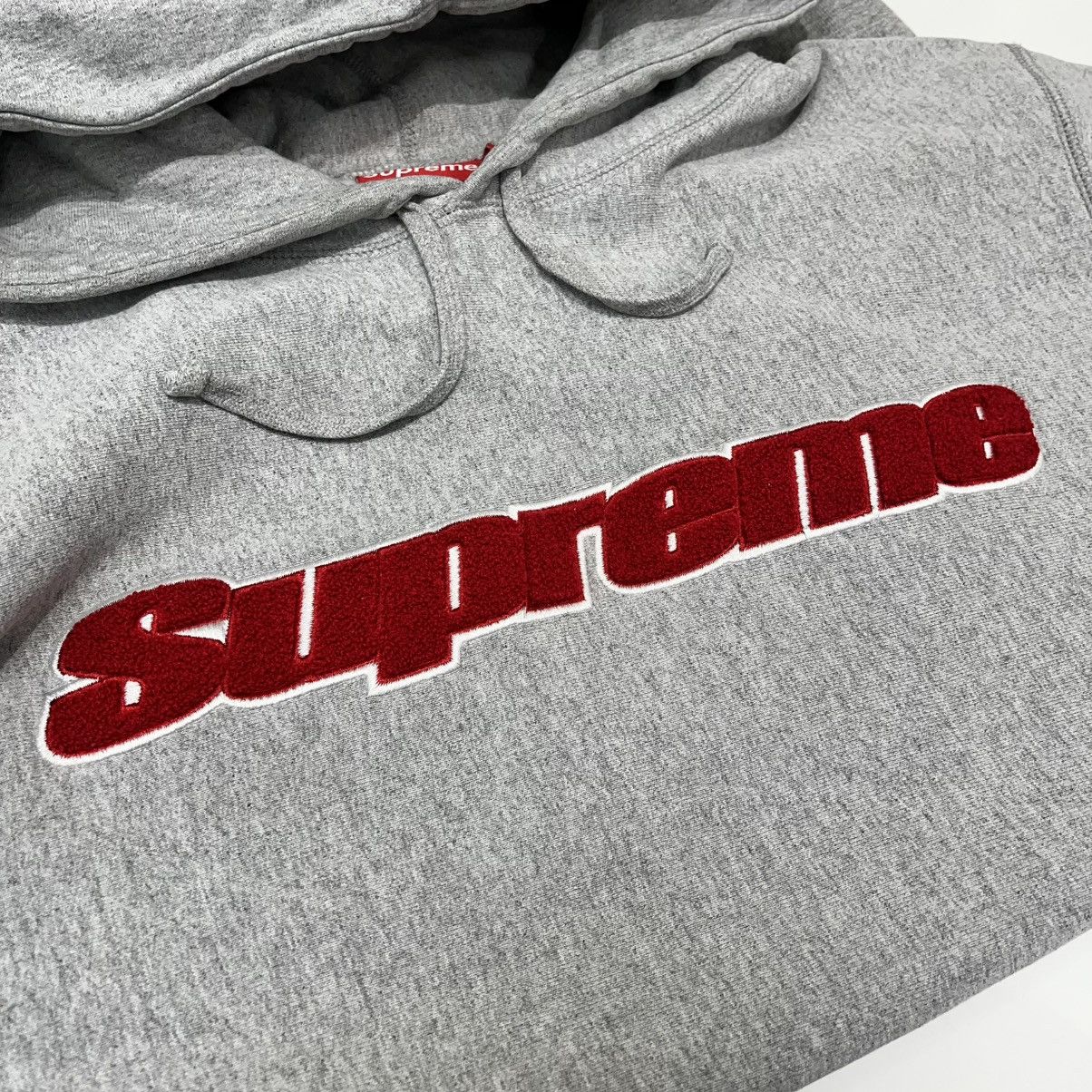 Supreme Supreme Hoodie Grey Size US XL / EU 56 / 4 - 3 Thumbnail