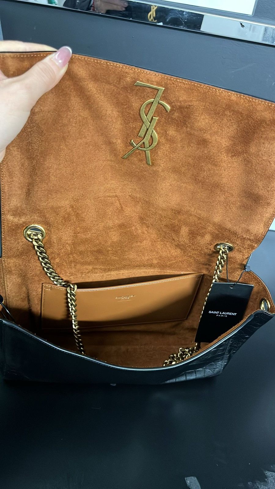 Saint Laurent Paris o1s1wg110925 Size: OS / Reversible Kate Bag in Black Size ONE SIZE - 8 Thumbnail