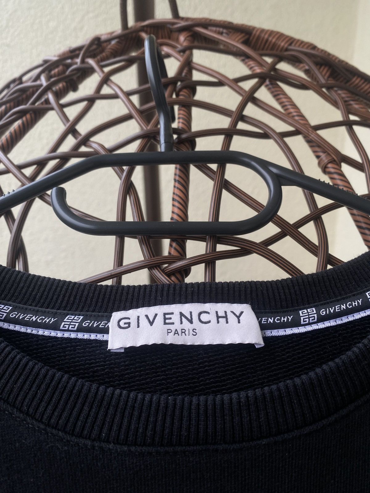 Givenchy Givenchy oversized luxury big logo crawneck Size US M / EU 48-50 / 2 - 2 Thumbnail