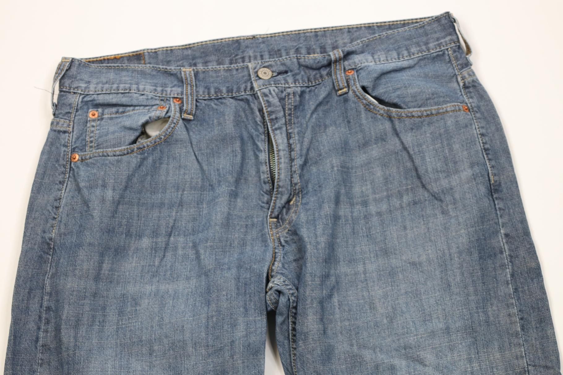 Levi's Vintage Y2K Levis 569 Chambray Loose Straight Wide Leg Jeans Size US 34 / EU 50 - 2 Thumbnail