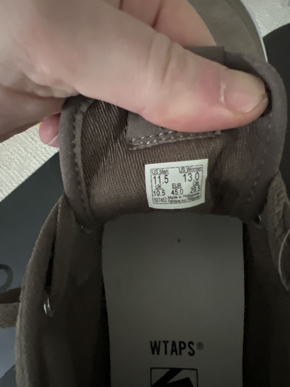 Vans × Wtaps *BRAND NEW & RARE* Vans Vault OG Chukka LX WTAPS Size US 11.5 / EU 44-45 - 9 Thumbnail
