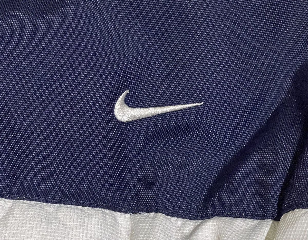Nike × Vintage Vintage Nike Puffer Jacket Size US L / EU 52-54 / 3 - 3 Thumbnail