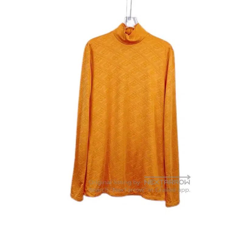 Burberry Burberry Yellow Long Sleeve Cotton Sweatshirt. Size L / US 10 / IT 46 - 1 Thumbnail