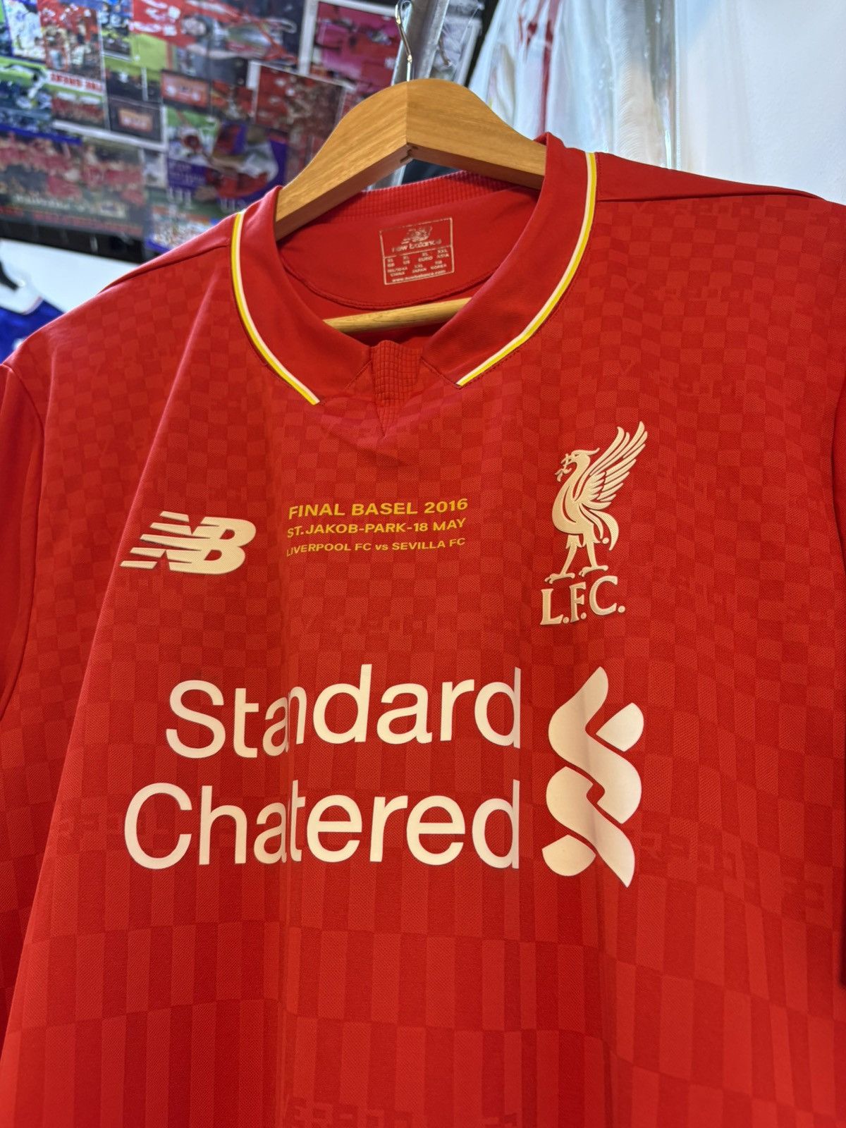 New Balance 2014 Liverpool FC Home Kit COUTINHO 10 Size US XL / EU 56 / 4 - 3 Thumbnail