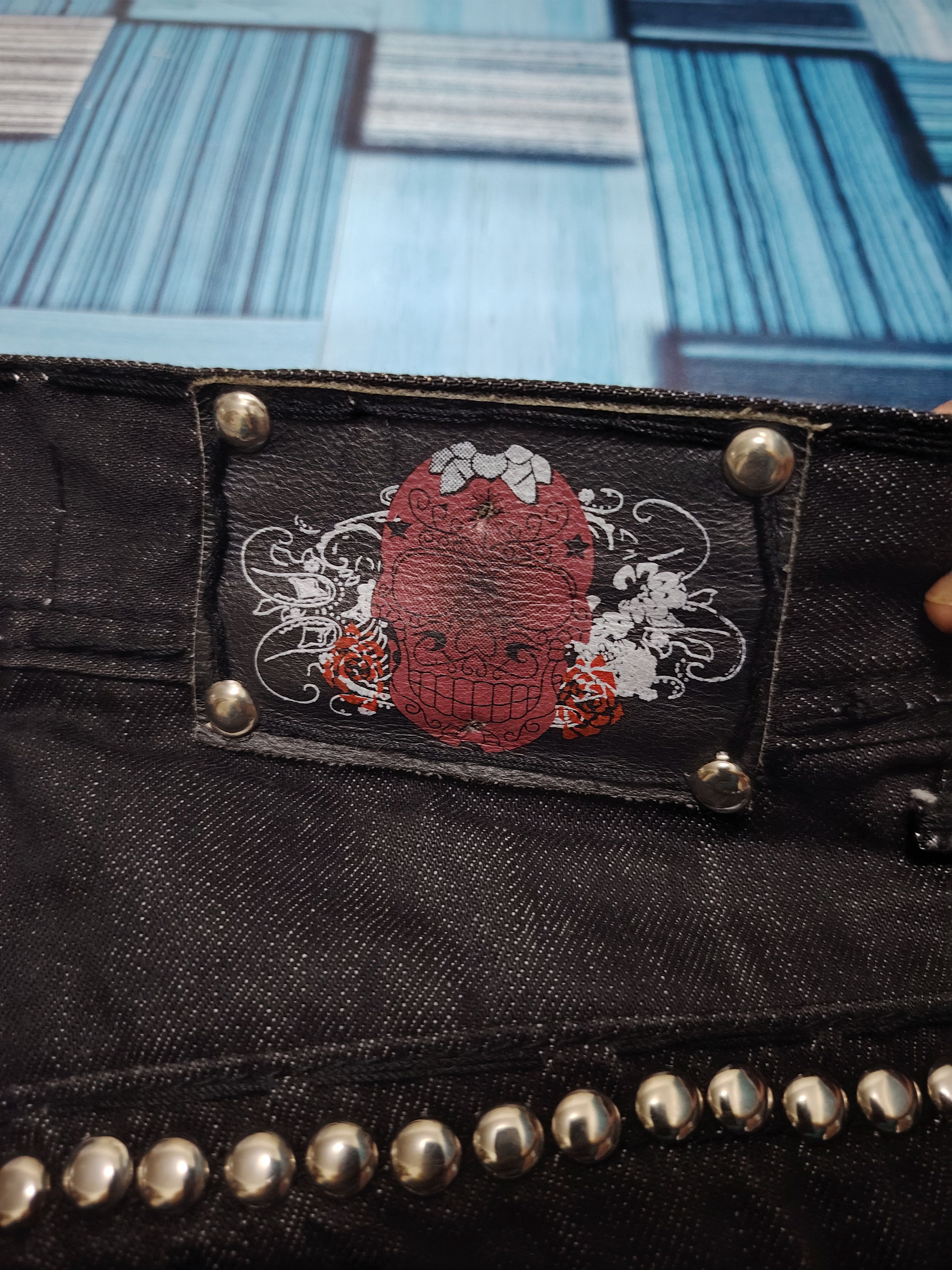 Affliction Rare! 90's Laguna Beach Crazy Jeans Button Affliction design Size US 31 - 14 Thumbnail