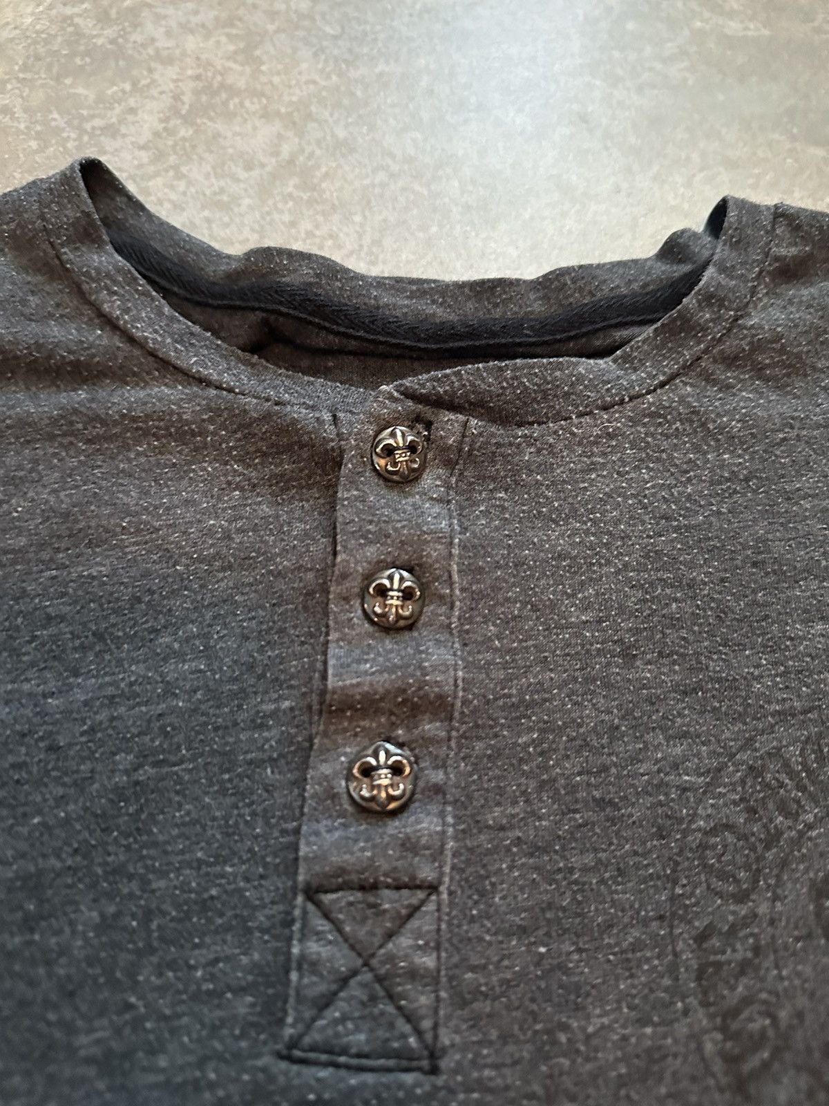 Chrome Hearts Vintage Chrome Hearts Horseshoe Henley Size US XL / EU 56 / 4 - 4 Thumbnail