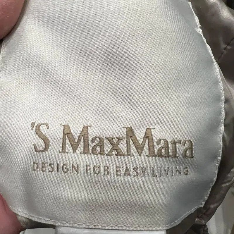 Max Mara MaxMara Champagne Quilted Women's Down Jacket . Size M / US 6-8 / IT 42-44 - 4 Thumbnail