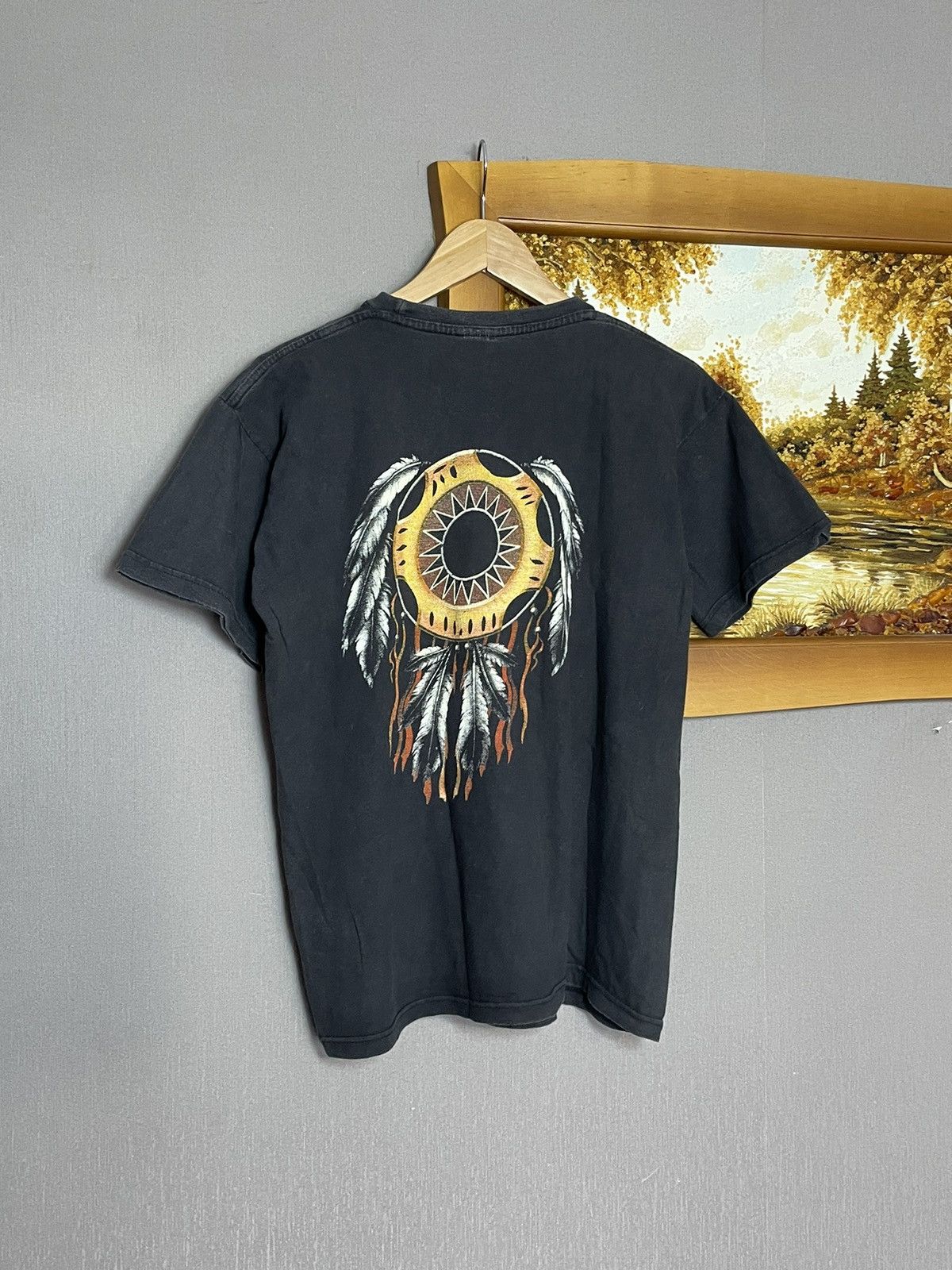 Vintage Vintage Faded Native American Wolf Hippie Rock Rare T-shirt Size US L / EU 52-54 / 3 - 8 Thumbnail