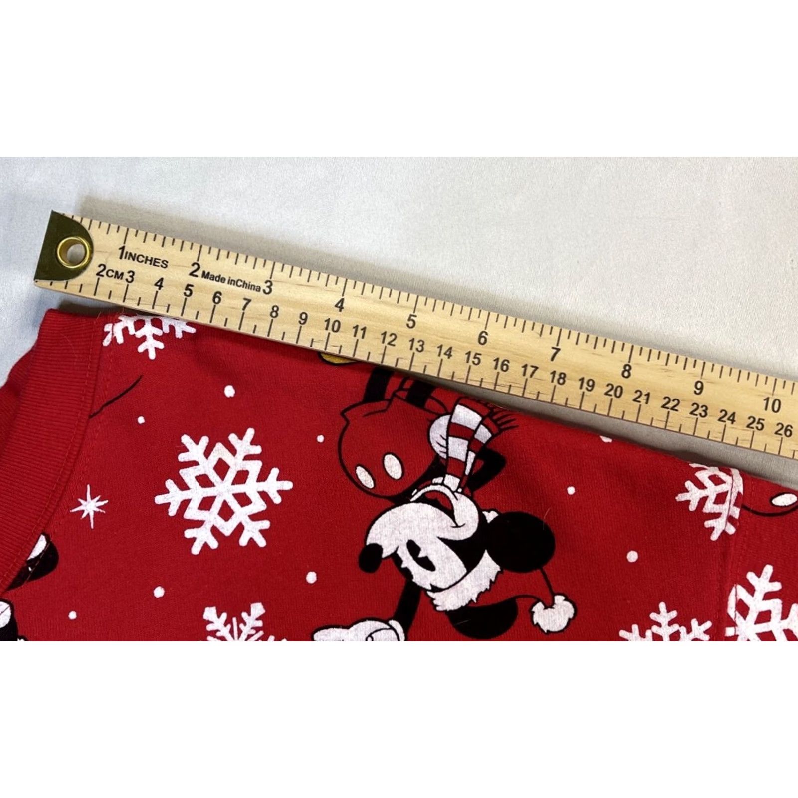 Disney Disney Mickey Mouse Sweatshirt 2XL Red Christmas Snowflake AOP Crew Neck Pullover Long Sleeve Graphic Print Women Vintage: No Size XXL / US 16-18 / IT 52-54 - 4 Thumbnail