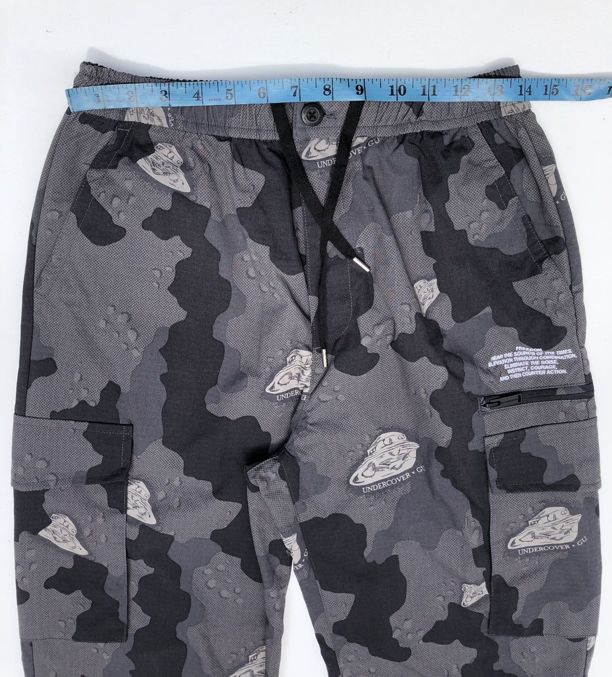 GU × Japanese Brand × Undercover Gu X Undercover Camo Cargo Pants Size US 34 / EU 50 - 5 Thumbnail