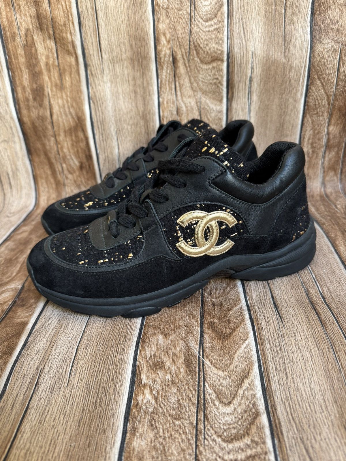 Chanel Suede Cc logo tweed trainers Size US 6 / EU 39 - 1 Thumbnail