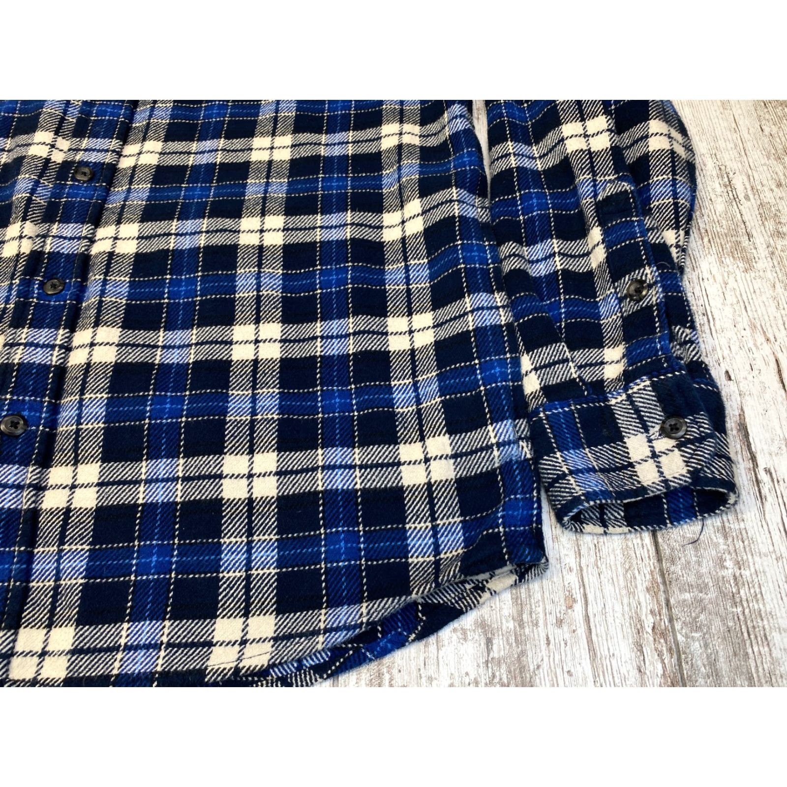 Orvis VINTAGE Orvis Heavy Flannel Shirt Shacket Men’s XLT Blue Black Plaid Double Flap Pockets Size US XL / EU 56 / 4 - 4 Thumbnail