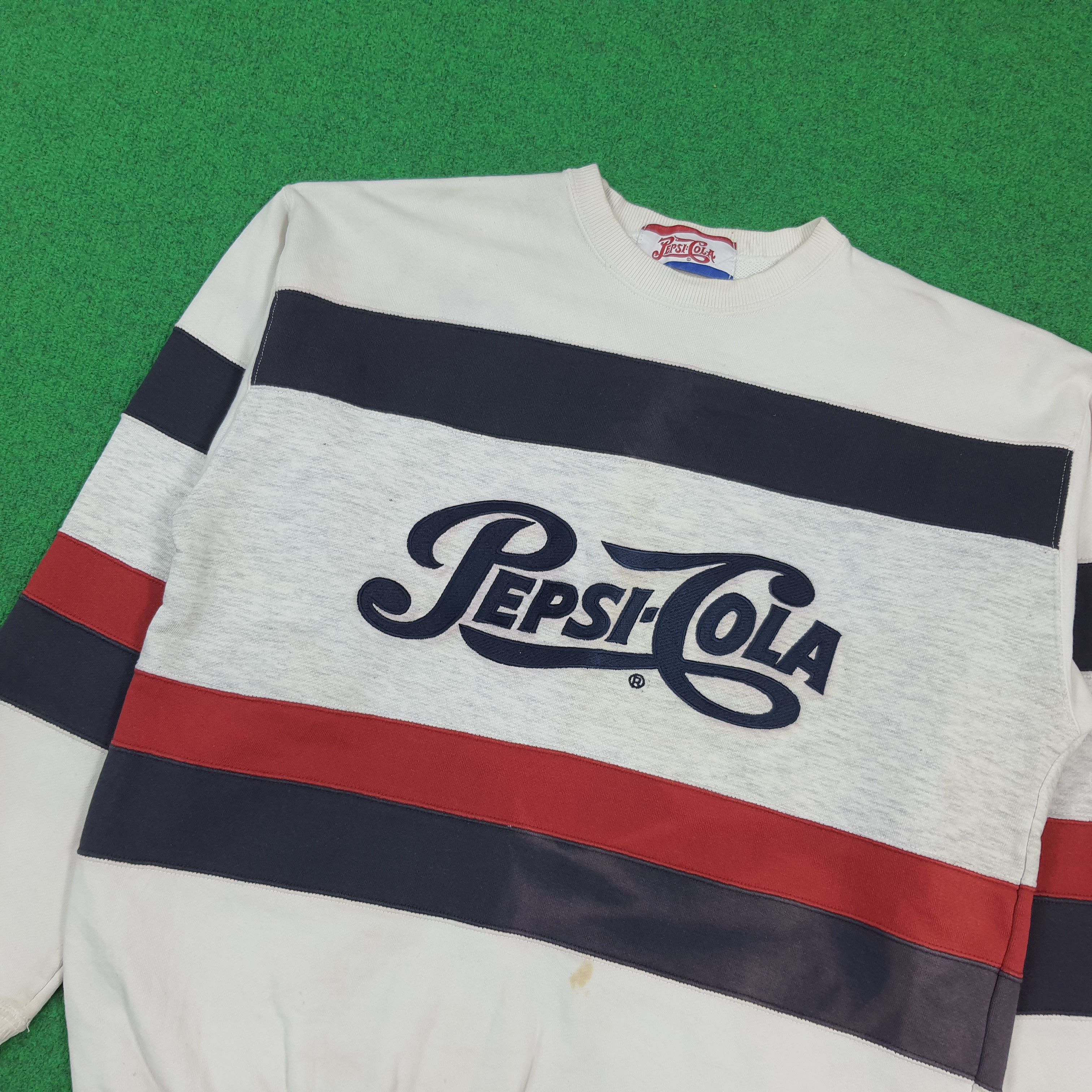 Pepsi Vintage Pepsi Cola Streetwear Pullover Crewneck C298N10 Size US M / EU 48-50 / 2 - 2 Thumbnail