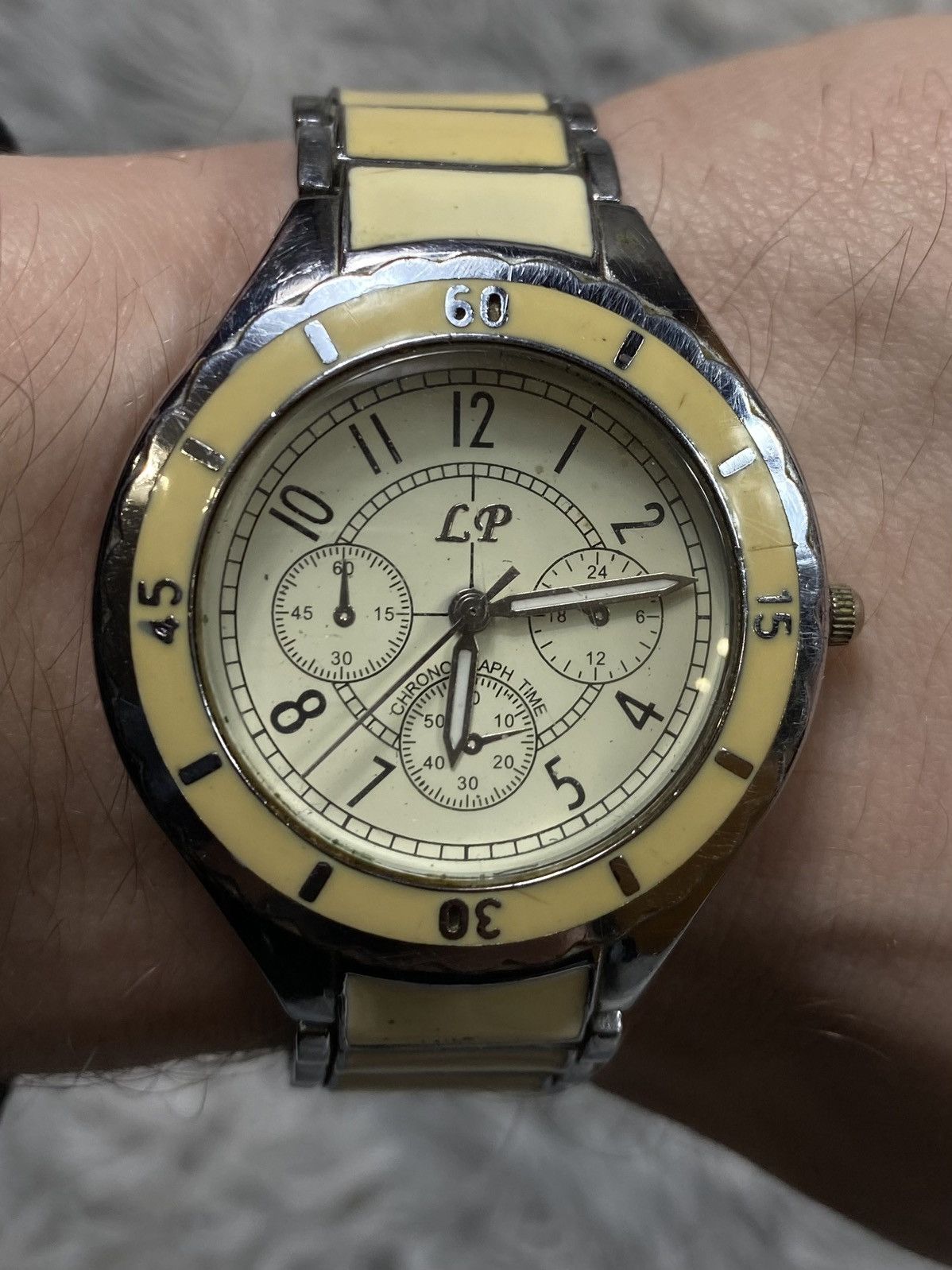 Japanese Brand LP Quartz Watch – Vintage Racing Style Size ONE SIZE - 10 Thumbnail