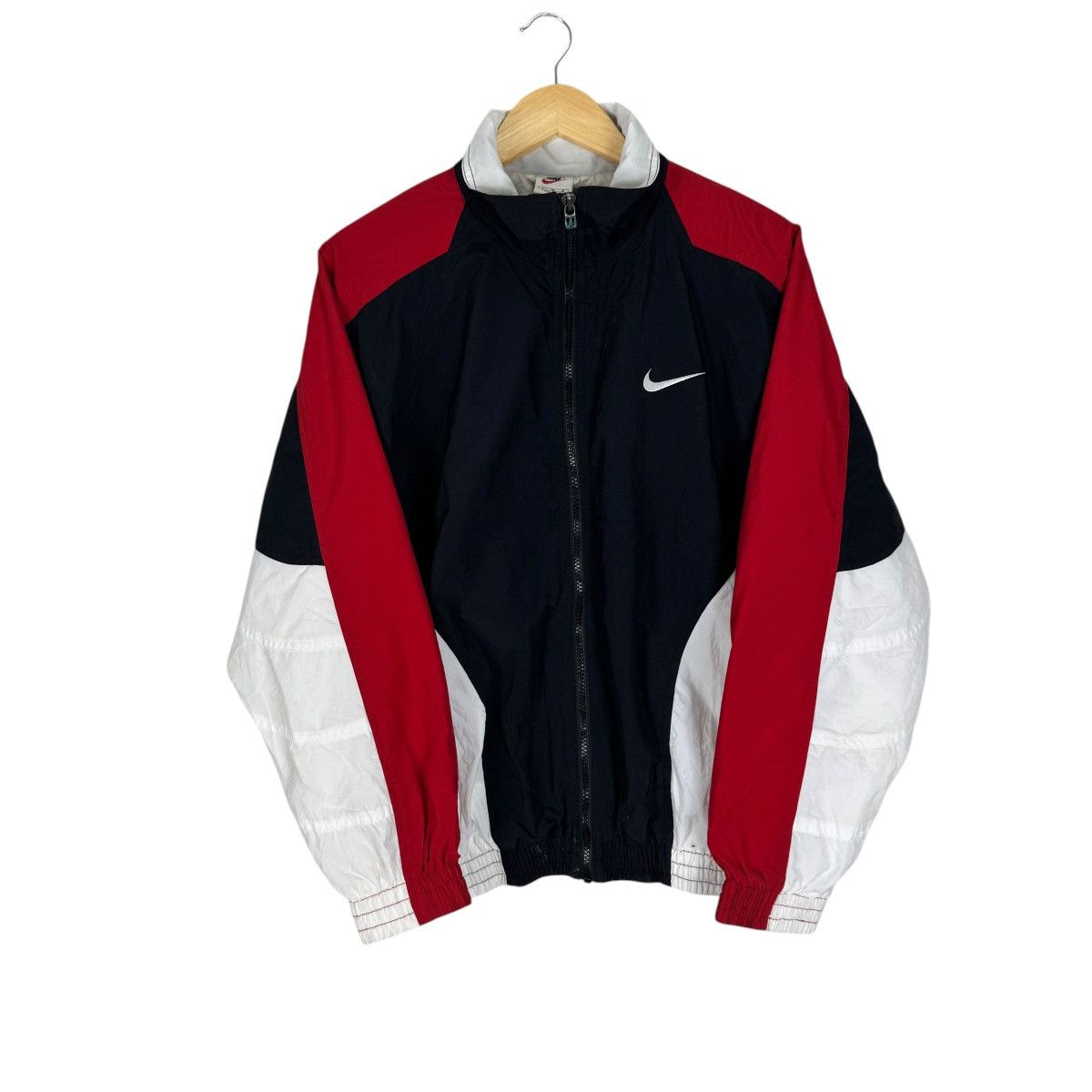 Nike ☀️NIKE SWOOSH CENTER WINDBREAKER JACKET Size US L / EU 52-54 / 3 - 3 Thumbnail
