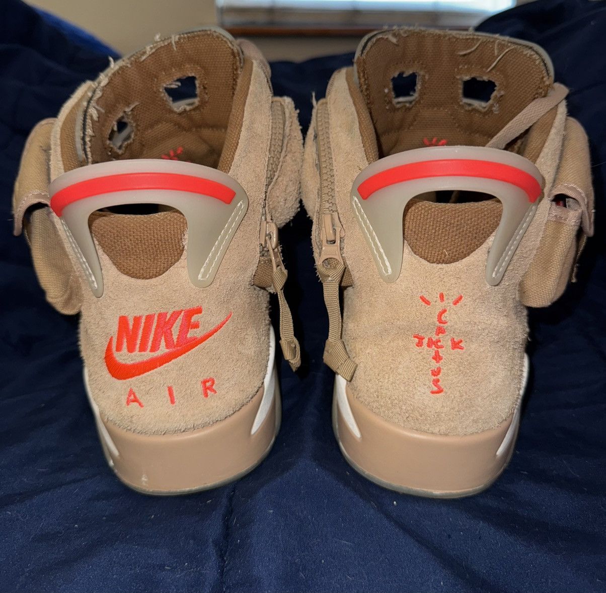 Jordan Brand TRAVIS SCOTT JORDAN 6 KHAKI Size US 13 / EU 46 - 4 Thumbnail