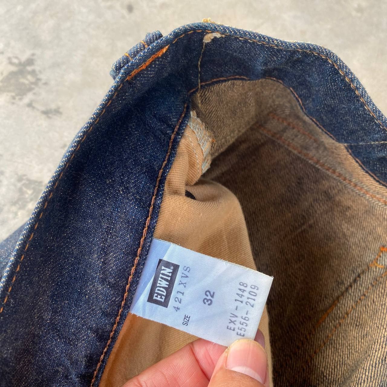 Edwin VINTAGE EDWIN FLARED BULL DISTRESSED RIPPED KNEE RUSTY WASH Size US 32 / EU 48 - 8 Thumbnail