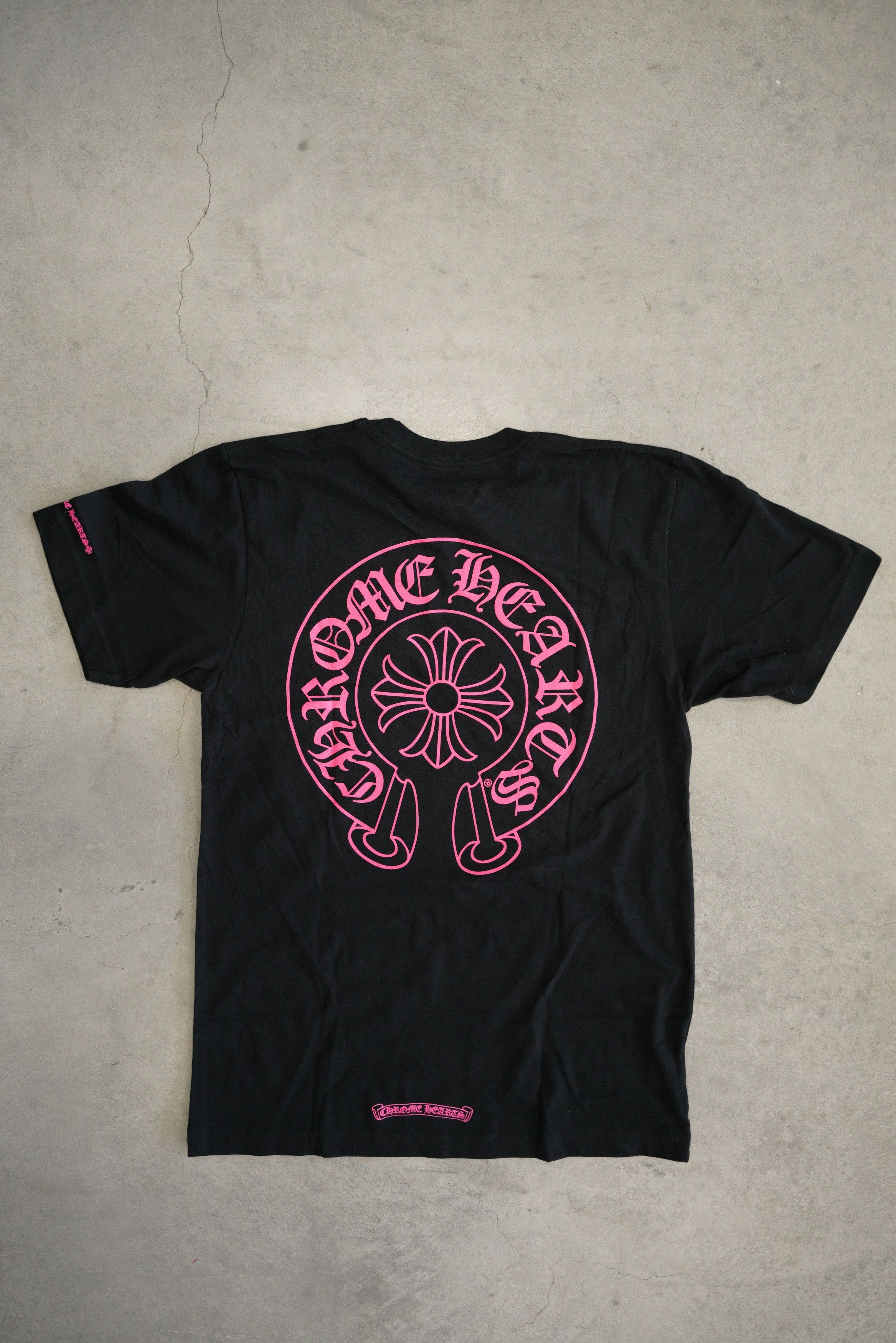 Chrome Hearts Chrome Hearts Pink Horseshoe Tee - Black | Grailed