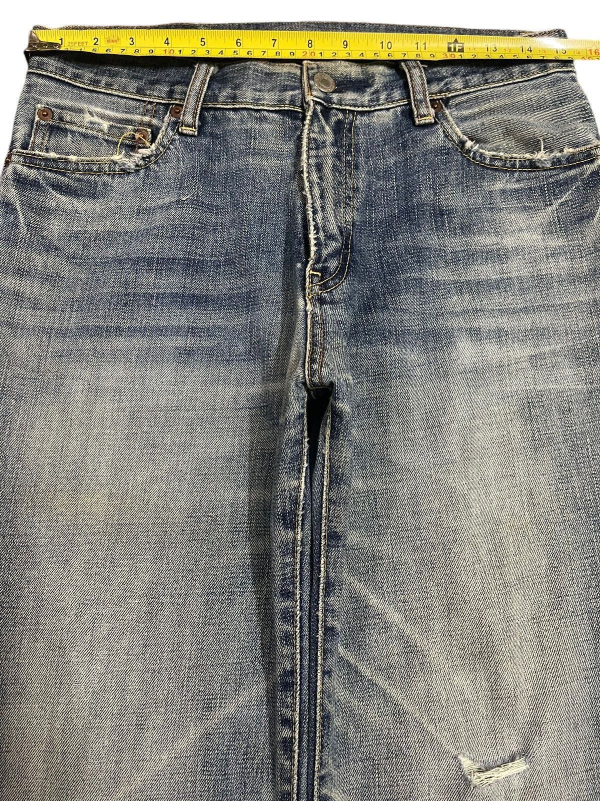 Uniqlo Vintage Japanese Uniqlo Blue Faded Wash Style Jeans Size US 30 / EU 46 - 11 Thumbnail