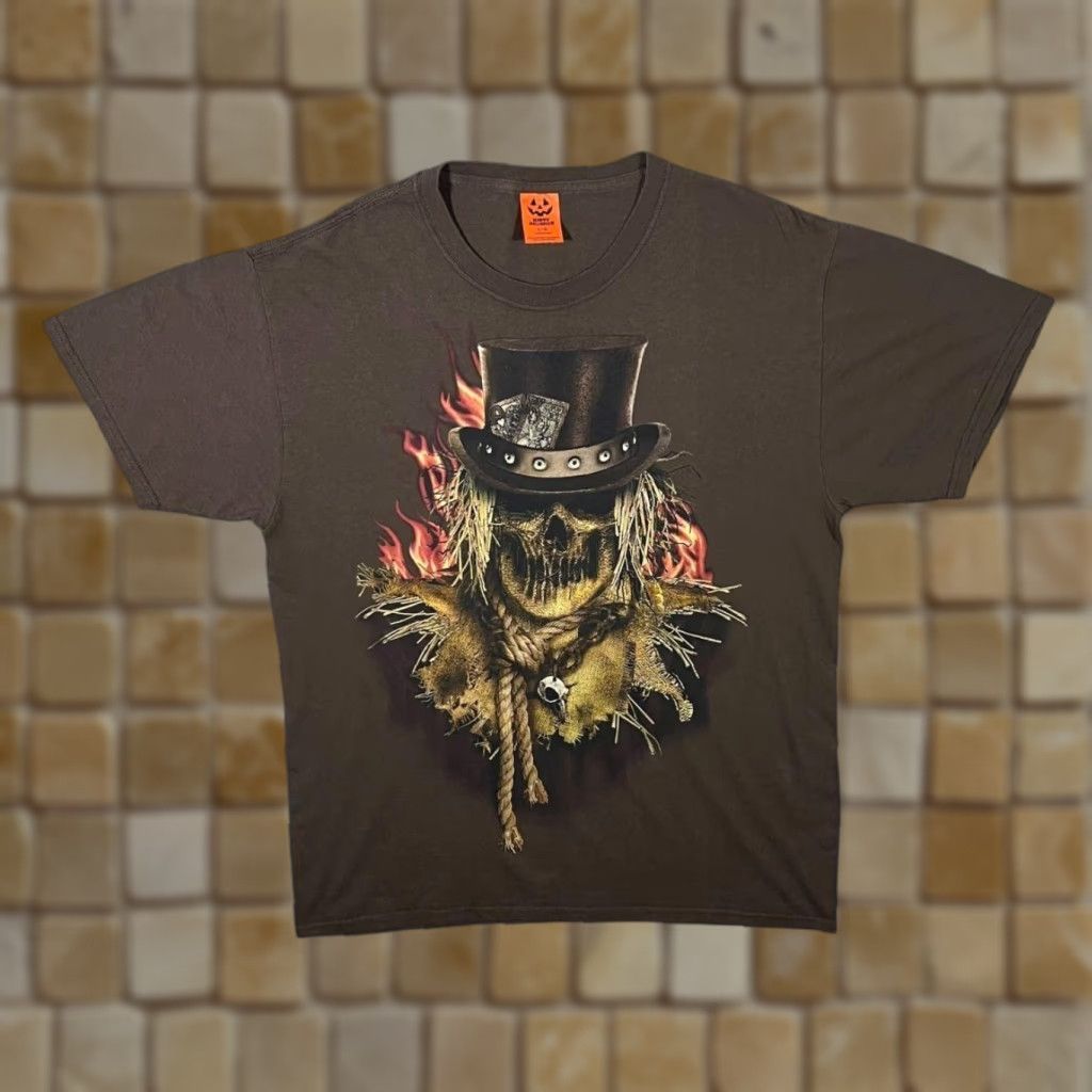 Vintage Happy Halloween Goth Scarecrow Graphic Brown Cotton T-Shirt L Mens Short Sleeve Halloween Graphic 90s Style? Size US L / EU 52-54 / 3 - 1 Thumbnail