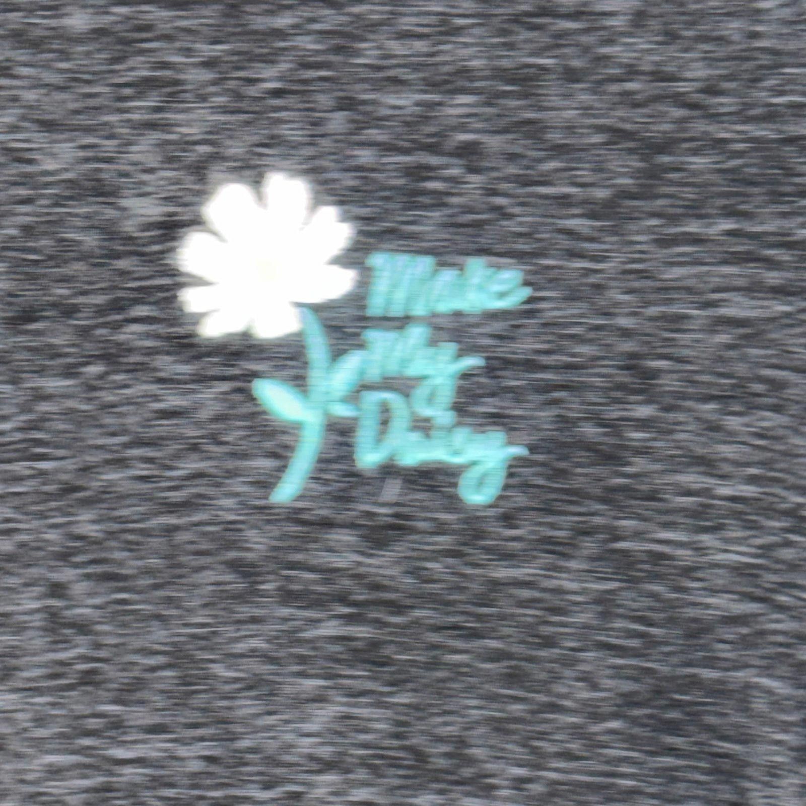 Old Navy Old Navy Medium Everywear Graphic T-Shirt - Make My Daisy Size M / US 6-8 / IT 42-44 - 3 Thumbnail