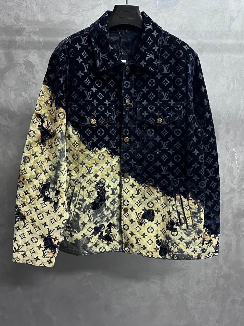 Louis Vuitton Louis Vuitton Monogram Print Denim Jacket Size 52 Size US L / EU 52-54 / 3 - 1 Thumbnail