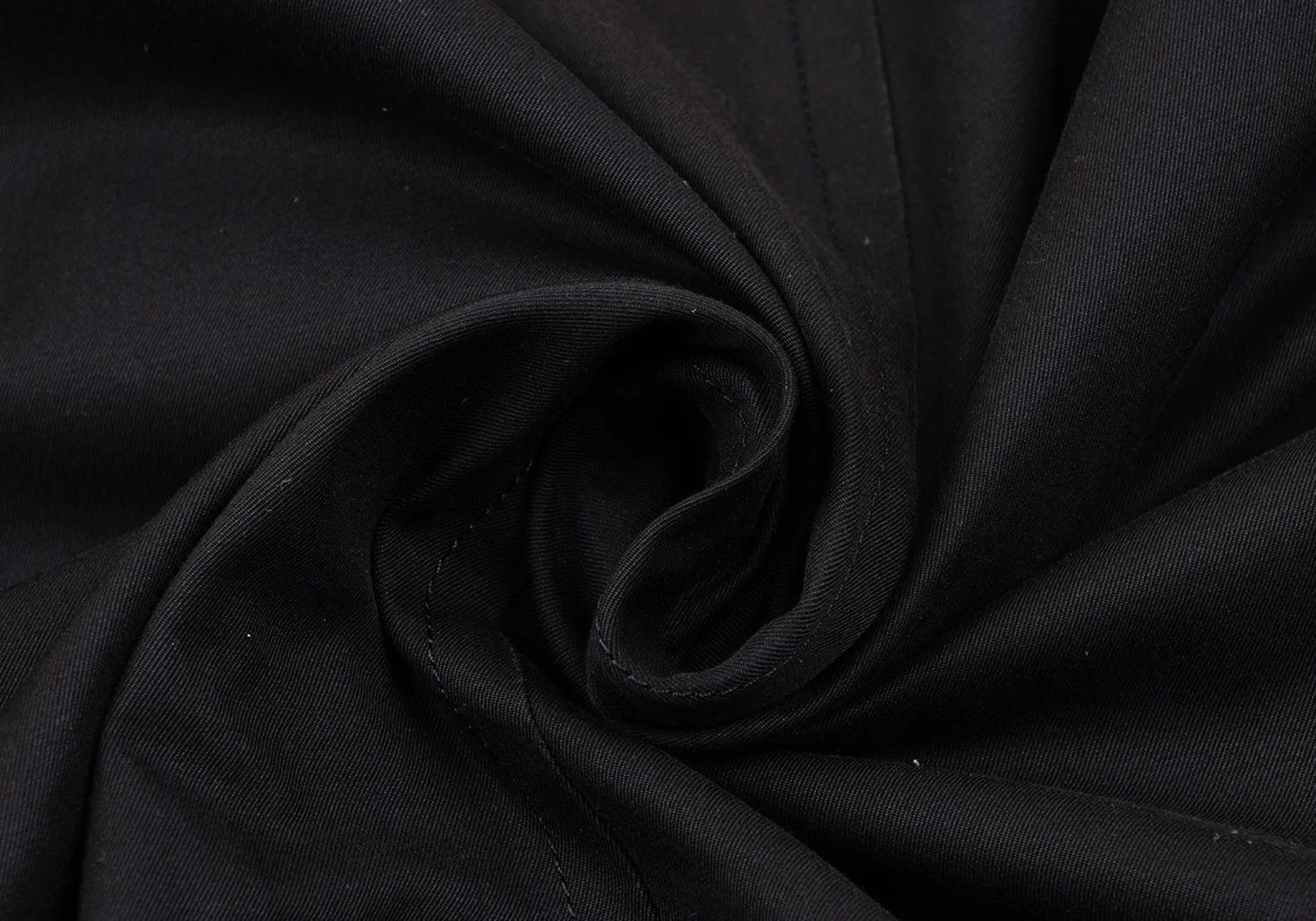 Burberry Removable Liner Check Pattern Overcoat in Black Size LL Size US L / EU 52-54 / 3 - 17 Thumbnail